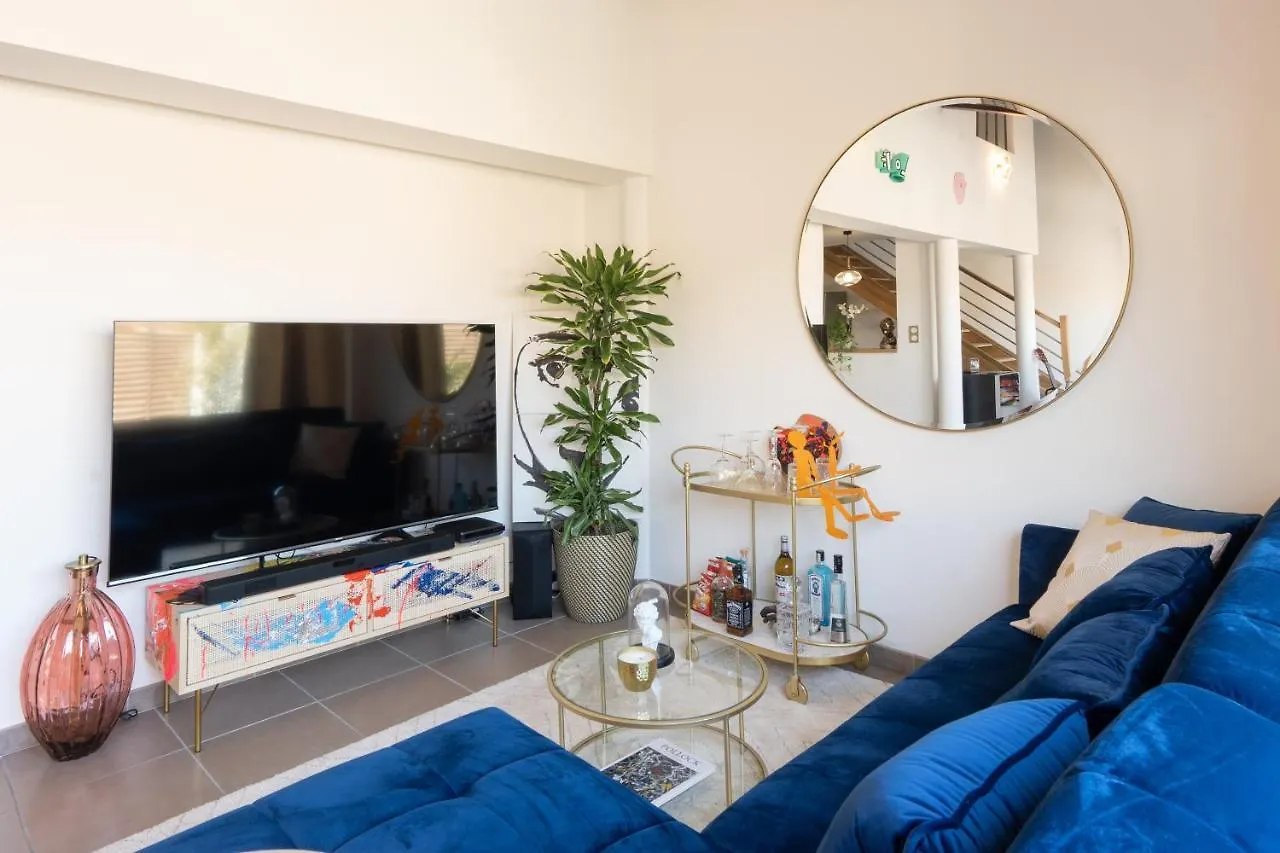 L'Avant Scene Meuble 5 Etoiles Parking Gratuit Jacuzzi Avignon Apartman