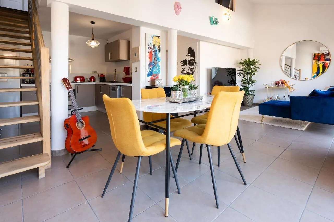 Apartman L'Avant Scene Meuble 5 Etoiles Parking Gratuit Jacuzzi Avignon Franciaország